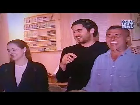M.ALI ALABORA BABASI MUSTAFA ALABORA'NIN DOGUM GUNU PARTISINDE.